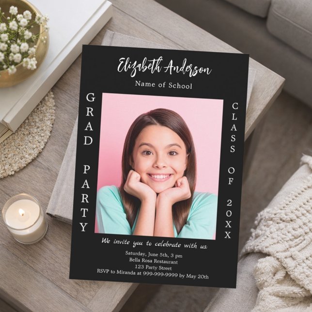Invitation Graduation party classe photo noir blanc de 2025 (Créateur téléchargé)