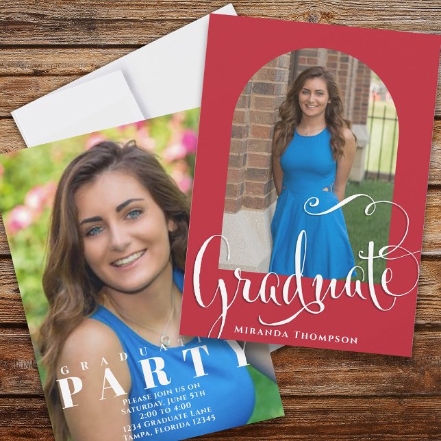 Invitation Graduation Photo Calligraphie Script Cardinal Roug (Créateur téléchargé)