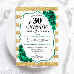 Invitation Green Gold White Surprise 30e anniversaire<br><div class="desc">Invitation de fête du 30e anniversaire surprise. Design vert émeraude féminin avec parties scintillant d'or faux. Avec des rayures blanches et dorées, des roses, des caractères de script et des confettis. Parfait pour une célébration anniversaire féminine élégante. Peut être personnalisé pour montrer n'importe quel âge. Invitations Zazzle imprimées ou téléchargement...</div>