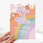 Invitation Groovy Five est une ambiance Anniversaire 5 ans Re<br><div class="desc">Groovy Five est une ambiance Invitation anniversaire 5 ans Retro Rainbow avec des marguerites.</div>
