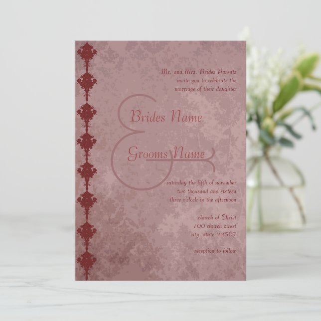 Invitation Grunge Maroon Mariage damassé (Debout devant)