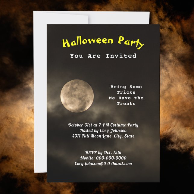 Invitation Halloween fêter lune noir ciel nuageux (Halloween Party Scary Moon Black Cloudy Sky Invitation)