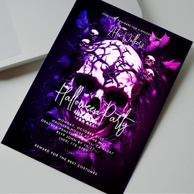 Invitation Halloween Party Adulte bleu foncé pourpre crâne (Adult Halloween Party Dark Blue Purple Skull Invitation)