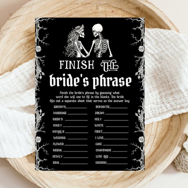 Invitation Halloween Squelette finit le jeu de mots de la mar (Halloween Skeleton Finish the Bride's Phrase Game)