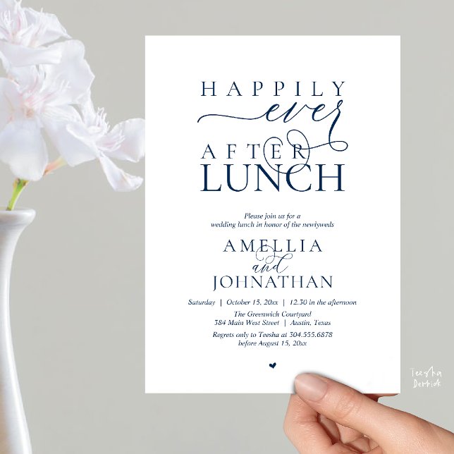 Invitation Heureux à jamais après le déjeuner Mariage moderne (Happily Ever After Lunch Modern Wedding Elopement Invitation Card in navy blue)