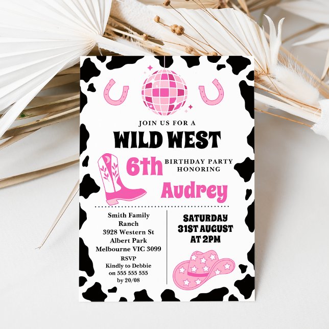 Invitation Hot rose noir sauvage West Cowgirl Anniversaire (Hot pink and black girls cowgirl, wild west or western themed birthday invitation with disco ball.)