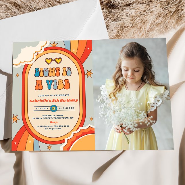 Invitation Huit est une Vibe Groovy Retro Arc-en-ciel 8e anni (Créateur téléchargé)