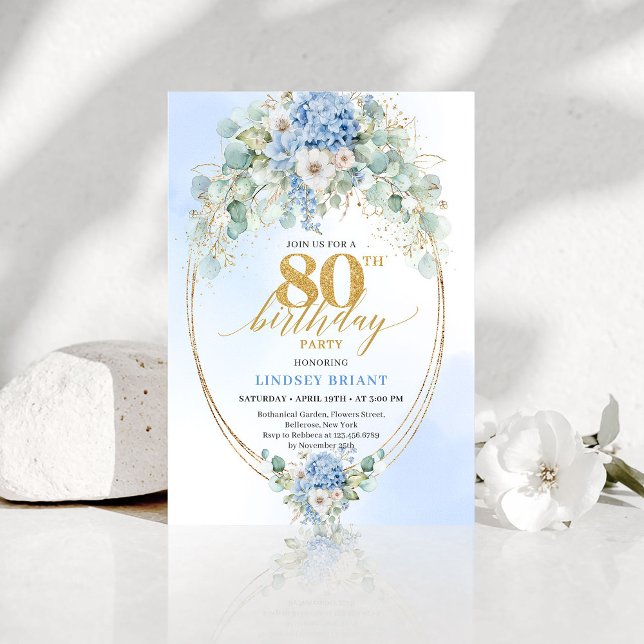 Invitation Hydrangea Bleu Élégant Accent Doré 80e Anniversair (Stylish Blue Hydrangea Gold Accent 80th Birthday)