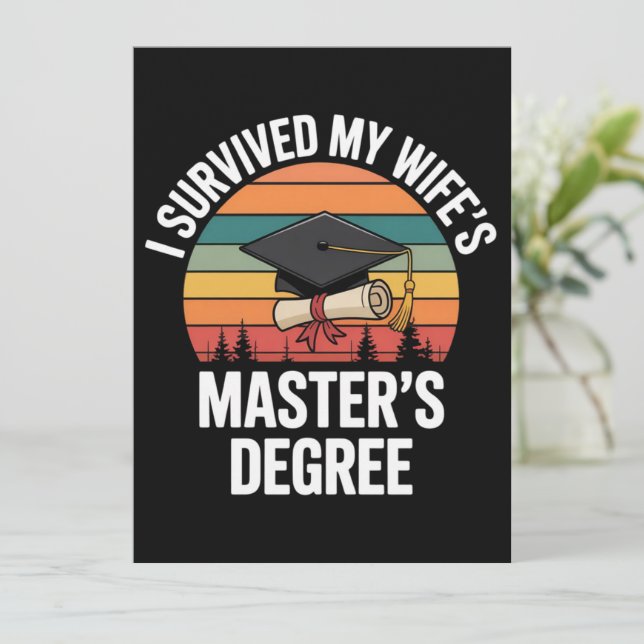 Invitation J'ai survécu à la remise des diplômes de master de (Debout devant)