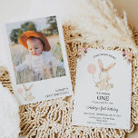 Invitation Jeu blanc rose rose moderne 1er anniversaire<br><div class="desc">Moderne Pink Floral White Bunny 1st Birthday Invitation Cute et moderne lapin blanc et ballon rose première invitation pour une petite fille. Ce design présente également diverses compositions florales et des points roses ainsi qu'une photo à l'arrière. Ce petit lapin tourne une invitation de premier anniversaire est idéal pour une...</div>