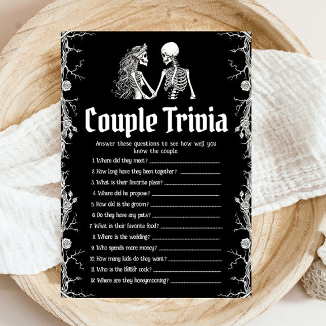 Invitation Jeu de quiz de couple gothique Halloween pour la d (Gothic Halloween Couple Trivia Bridal Shower Game)