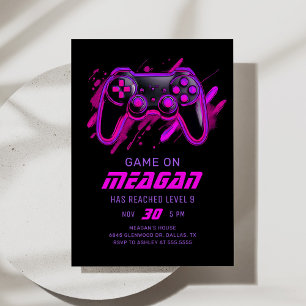 Invitation Jeu vidéo rose Neon Joueur Anniversaire