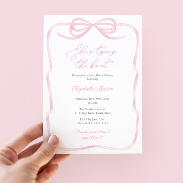 Invitation Joli Pink Tying Fête des mariées Knot Bow (Girly pink and white bow bridal shower invite with ribbon border and pink white striped reverse)