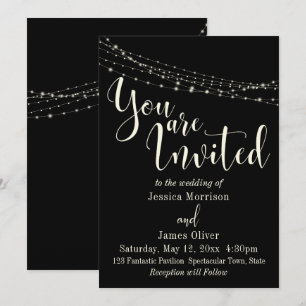 Invitation Jolie typographie sur fond noir avec lumières de m
