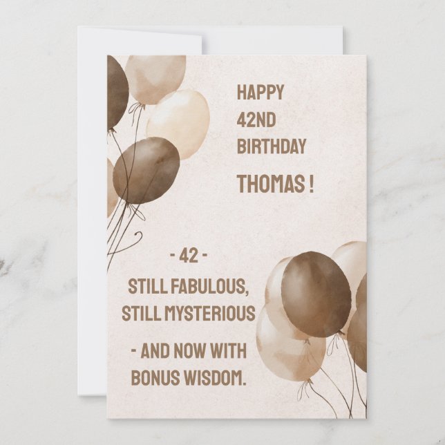 Invitation Joyeux anniversaire en Brown avec ballons Brown (Devant)