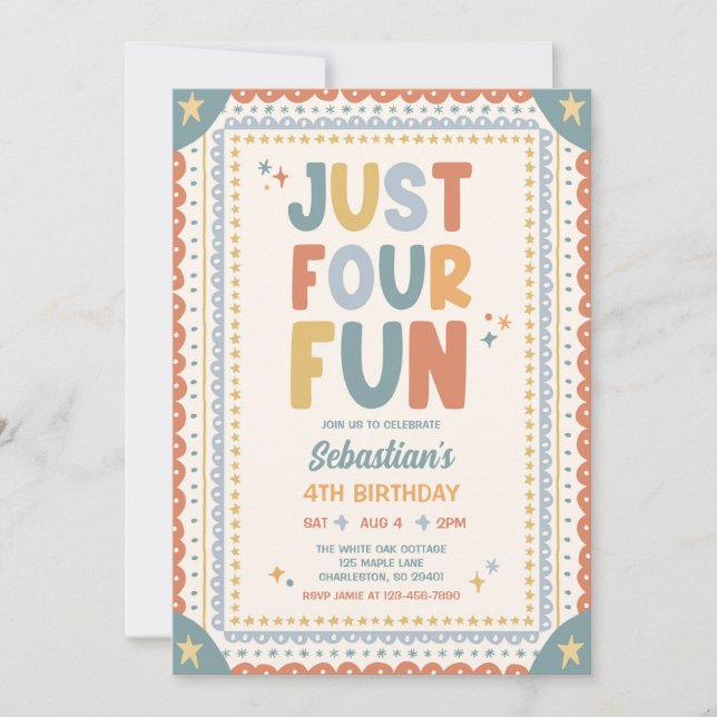 Invitation Just Four Fun Fête d'anniversaire garcon whimsique (Devant)
