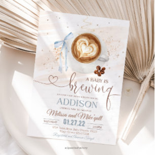 Invitation La baby shower de café est en train de se préparer