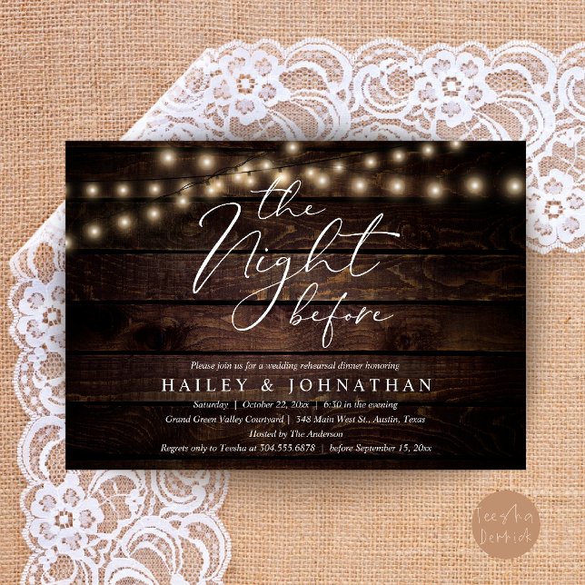 Invitation La Nuit Avant, Dîner de Répétition de Mariage Mode (The Night Before, Modern Romantic Wedding Rehearsal Dinner Invite Card in String Lights Dark Wood)