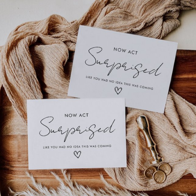 Invitation La proposition de Bridesmaid agit maintenant comme (Bridesmaid proposal now act surprised bridesmaid, invitation)