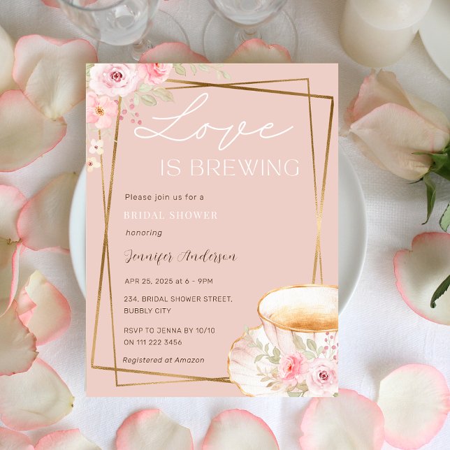 Invitation L'amour brasse le thé Jardin Fête des mariées de f (Love is Brewing Tea Garden Party Bridal Shower Invitation)