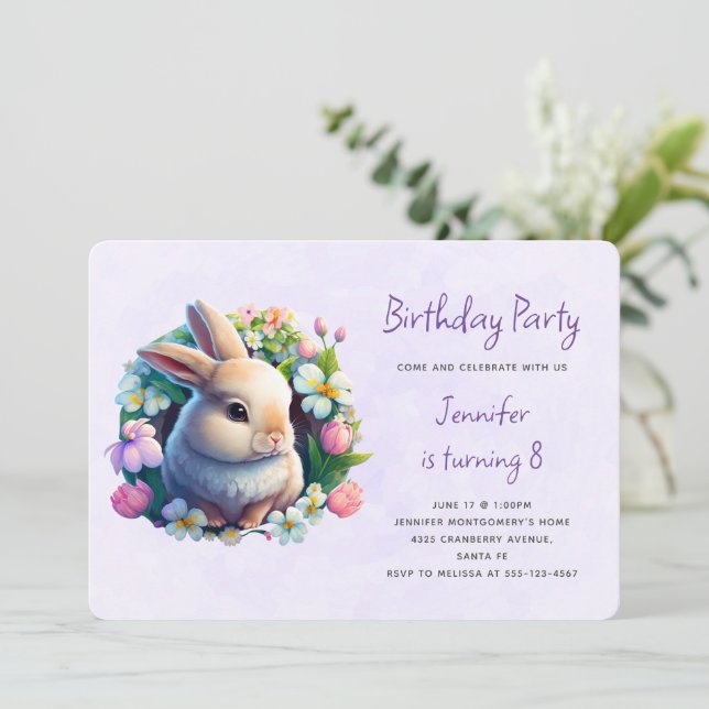 Invitation Lapin de Pâques dans des Fleurs de Printemps Anniv (Debout devant)