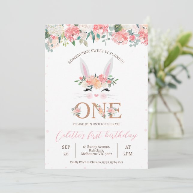 Invitation Lapin Floral Face Un Lapin 1er Anniversaire (Debout devant)