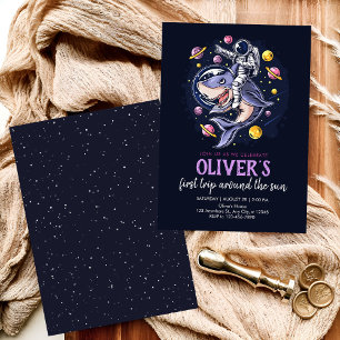 Invitation Les astronautes chevauchent un requin dans l'espac