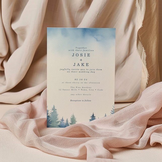 Invitation Les pins bleus d'hiver (Soft evergreen trees balanced with a light, misty blue sky at the top wedding invitation.)