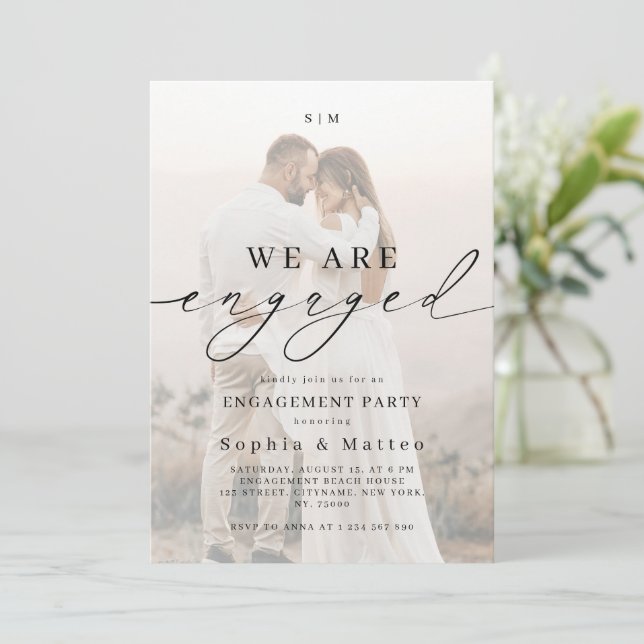 Invitation Light Faded Fading Photo Monogram Engagement Party (Debout devant)