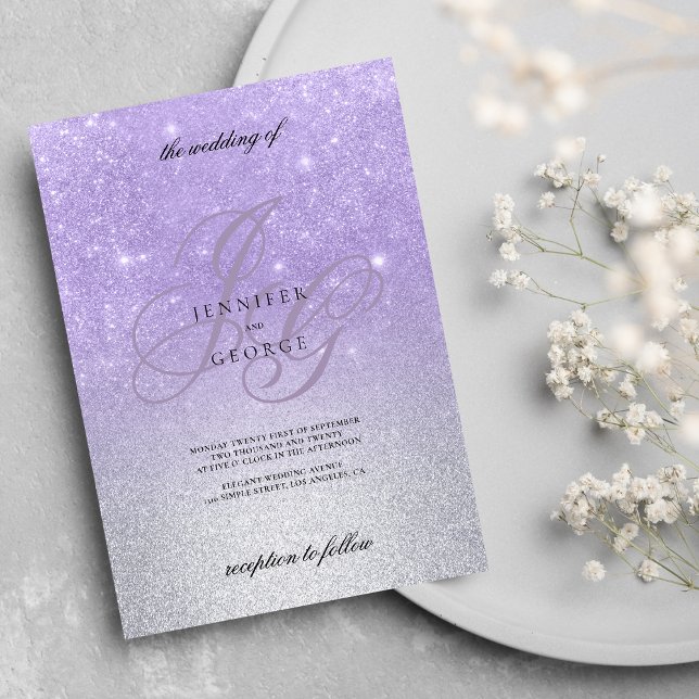 Invitation Lilac argent monogramme inital ombre parties scint (Lilac silver monogram inital ombre glitter wedding )