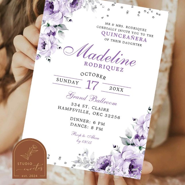 Invitation Lilac Violet Argent Floral Quinceanera (Créateur téléchargé)
