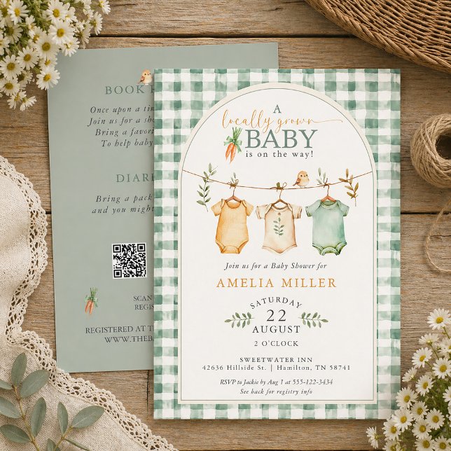 Invitation Linge de bébé écologique et local pour bébé Cadeau (Green Gingham Locally Grown Baby Clothesline Gender Neutral Baby Shower Invitation)