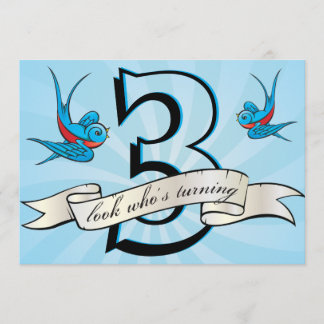 Invitation l'oiseau d'hirondelle de tatouage badine