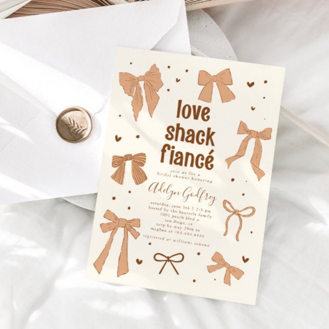 Invitation Love Shack Fiance Mocha Mousse Bow Fête des mariée (Créateur téléchargé)