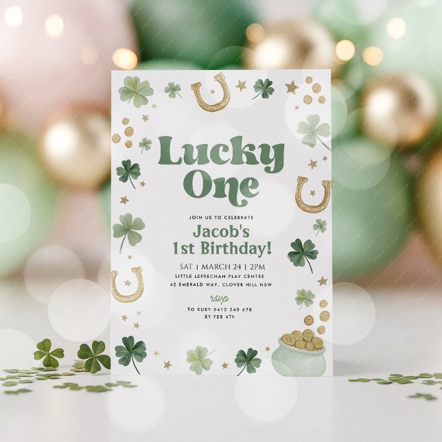 Invitation Lucky One 1er Anniversaire St Patricks Day Vert Or (Lucky One! St Patrick's Day 1st Birthday themed invitation. In green and gold with shamrocks)