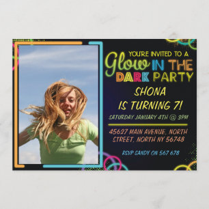 Invitation Lueur dans l'invitation de l'anniversaire des