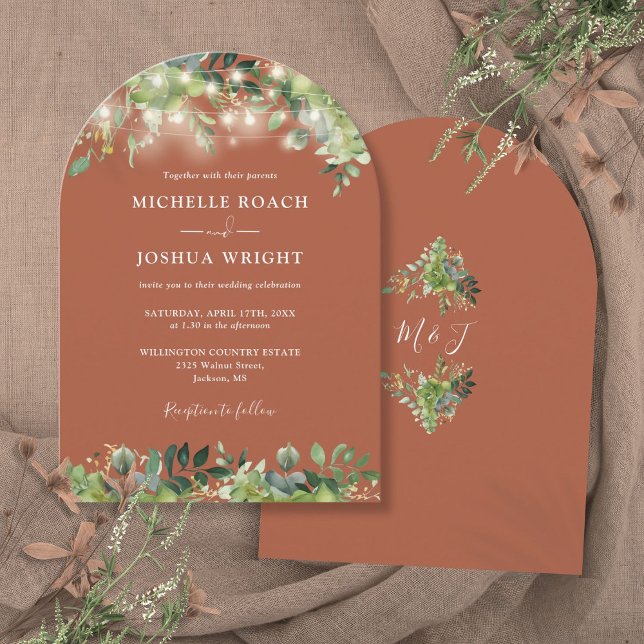 Invitation Lumières de verdure Monogramme Mariage Terracotta (Greenery Lights Monogram Terracotta Wedding Invitation)
