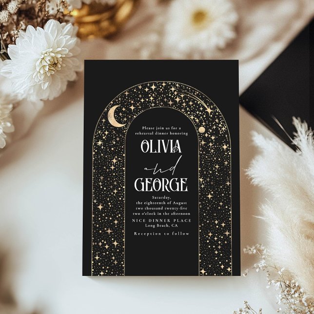 Invitation Lune céleste et étoiles Dîner de répétition noire (Celestial Stars Arch Black and Gold Rehearsal Dinner Invitations)