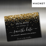 Invitation Magnétique Anniversaire de fête d'or noir enregistrer la date<br><div class="desc">Une carte magnétique "Fille et tendance" Enregistrer la date pour une fête d'anniversaire de 30e (ou tout âge). Un arrière - plan noir classique décoré de parties scintillant et de ballons en faux or. Personnalisez et ajoutez une date et un nom/âge. Le texte : Save the Date est écrit avec...</div>