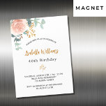 Invitation Magnétique Anniversaire rose or fleuri eucalyptus luxe<br><div class="desc">Une élégante invitation par carte magnétique pour une fête d'anniversaire de 40ème (ou tout âge). Un arrière - plan blanc chic. Décoré d'or rose et de rose pastel rose vif, de fleurs roses, de feuilles d'eucalyptus verts, de sprigs, de verdure et d'une fausse feuille d'or. Personnalisez et le nom et...</div>