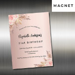 Invitation Magnétique Anniversaire rose or pampas herbe fleurie luxe<br><div class="desc">Pour une fête d'anniversaire moderne de style boho 21ème (ou tout âge). Un arrière - plan rose en or. Décoré de fleurs roses d'or et de rose,  de roses et d'herbe de pampas. Personnalisez et ajoutez un nom et des détails du parti.</div>