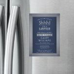 Invitation Magnétique Anniversaire Surprise Party Elégante Marine Bleu &<br><div class="desc">Peux-tu garder un secret ? famille d'Invitations et amis à une fête d'anniversaire élégante et passionnante surprise avec des invitations personnalisées navy bleu et argent magnétique fête. Toute la formulation de ce modèle est simple à personnaliser, y compris le message qui dit "Shhh! C'est une SURPRISE." Le design comprend une...</div>