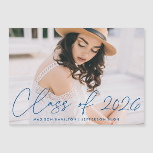 Invitation Magnétique Classe de 2022 Modern Blue Script Photo Graduation