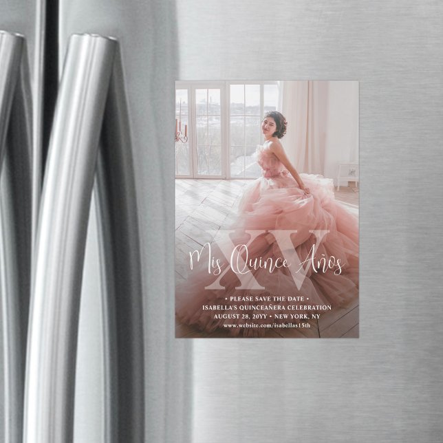 Invitation Magnétique Mis XV Años Sauvez la Date Photo moderne Quinceañe (Créateur téléchargé)