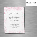 Invitation Magnétique Parties scintillant rose blanc d'anniversaire scin<br><div class="desc">Pour un 21ème anniversaire élégant (ou tout âge). Une arrière - plan blanche design. Décoré de faux parties scintillant rose,  brille. Personnalisez et ajoutez un nom,  un âge et des détails de la fête. Le nom est écrit avec un script de style manuscrit</div>