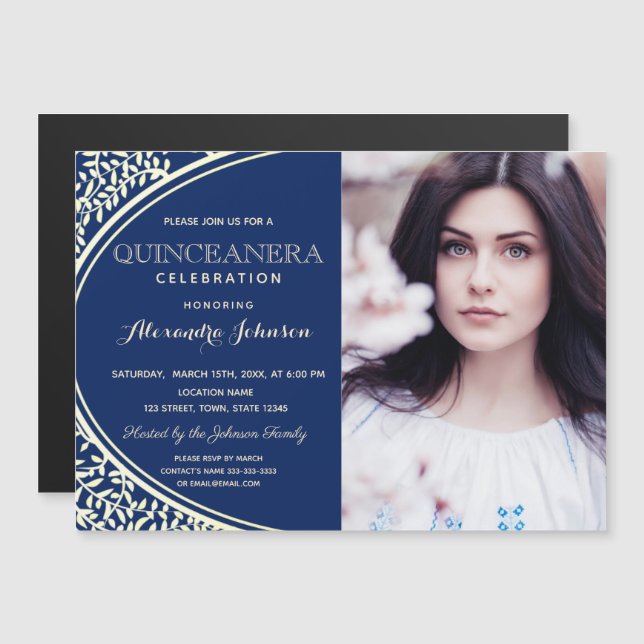 Invitation Magnétique Quinceanera Luxe Elegant Royal Blue & Gold Photo (Devant / Derrière)