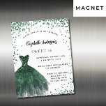 Invitation Magnétique Sweet 16 vert émeraude robe luxe<br><div class="desc">Un aimant d'invitation moderne, élégant et glamour pour une Soirée 16, 16ème anniversaire Sweet. Sur le devant : Un arrière - plan blanc avec confetti vert, une robe vert émeraude. Le nom est écrit avec un script de style moderne écrit à la main. Personnalisez et ajoutez les détails de votre...</div>