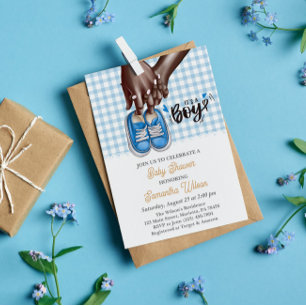 Invitation Maman et papa tiennent un Baby shower de chaussure