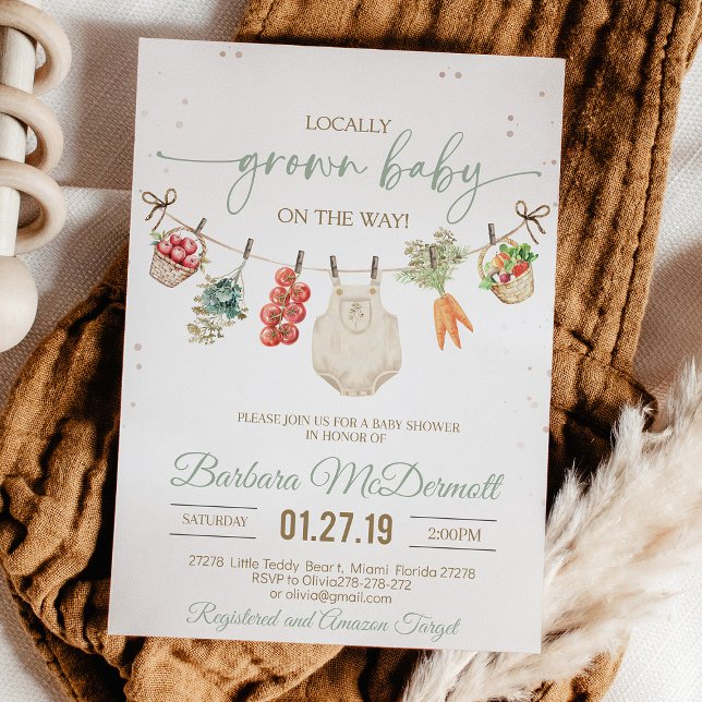 Invitation Marché des agriculteurs baby shower cultivé locale (Rustic farmers market baby shower setup with fresh fruit decorations, wooden crates, and natural col)