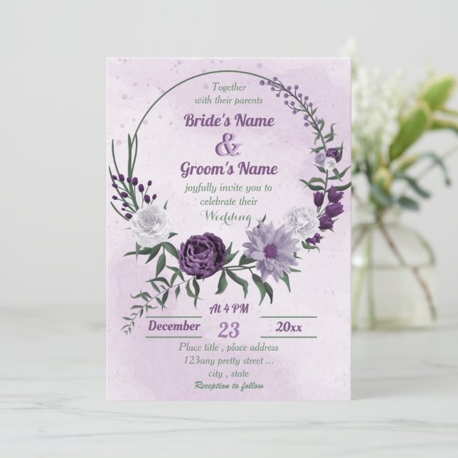 Invitation mariage à couronne fleurie violette et blanche (Debout devant)